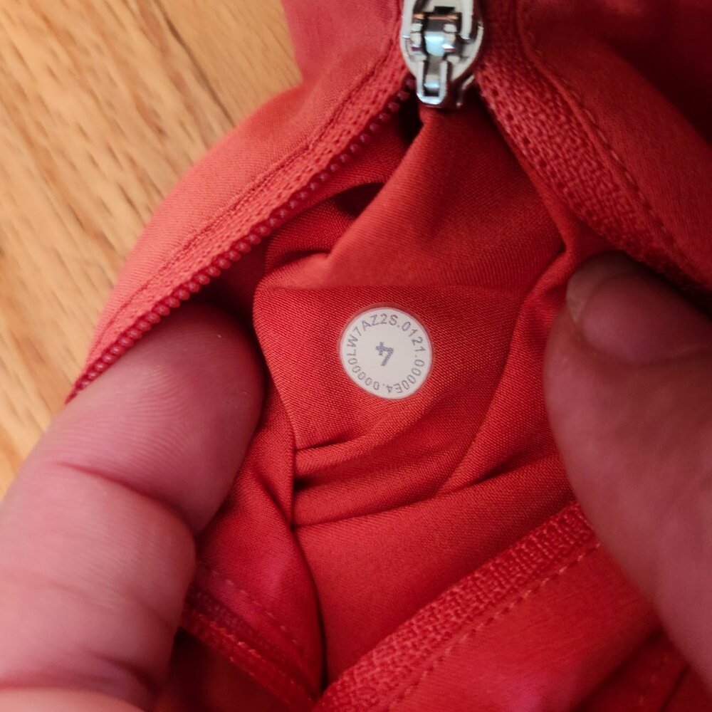 lululemon coral shorts - Picture 4 of 6
